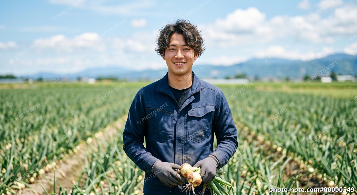 玉ねぎ農家の男性