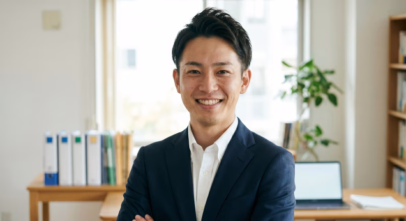 スールを着た士業の男性のポートレート