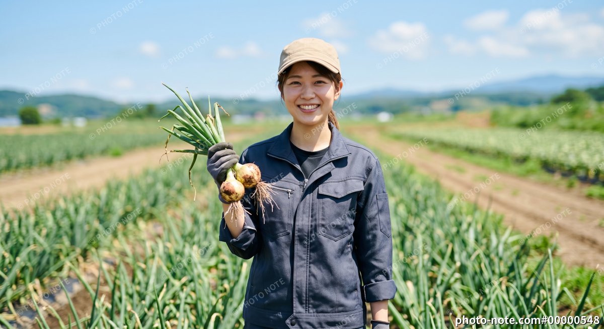 玉ねぎ農家の女性