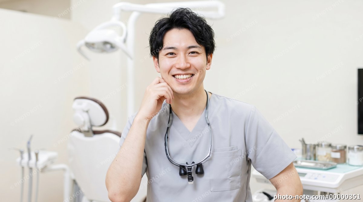 歯科医師の男性