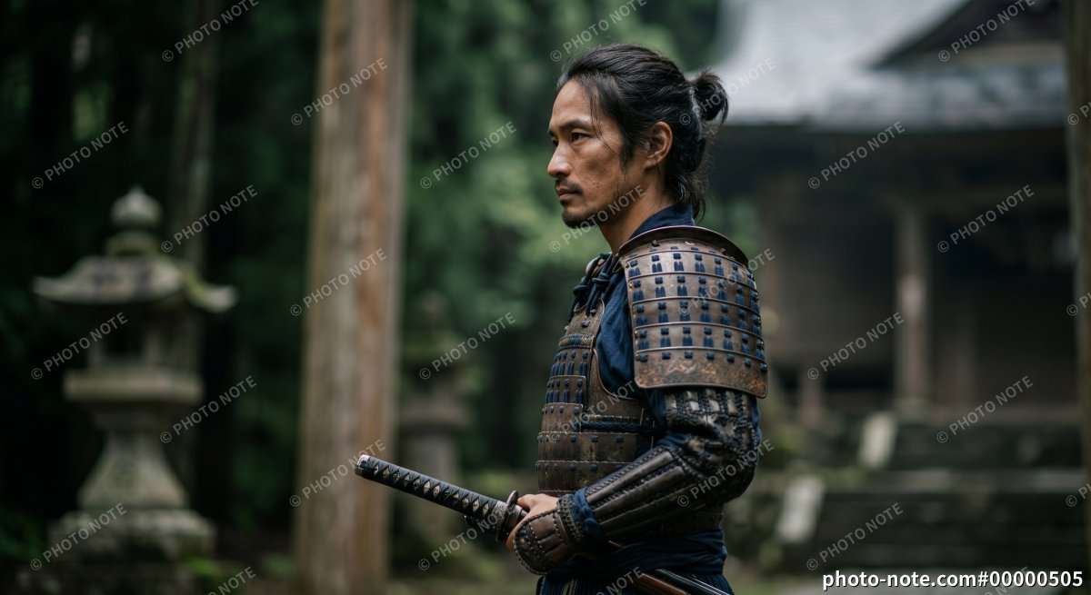 寺の境内で鎧を身に着けた武士・侍